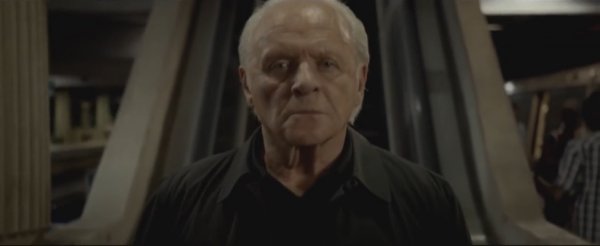 Экстрасенсы / Solace (2015) Русский трейлер