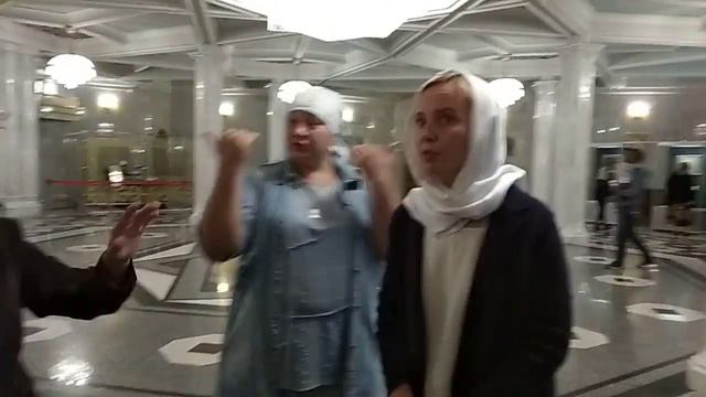 14.09.2018 В Мечети. Экскурсия по Казанскому кремлю. VID 20180914 113635 смотреть онлайн