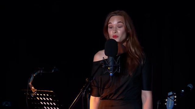 Kristīne Geida: Baltais Dzejas slams смотреть онлайн