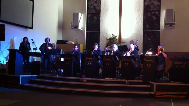 Mustang Sally by Danny's 11 (Martin Traynor vocal) смотреть онлайн