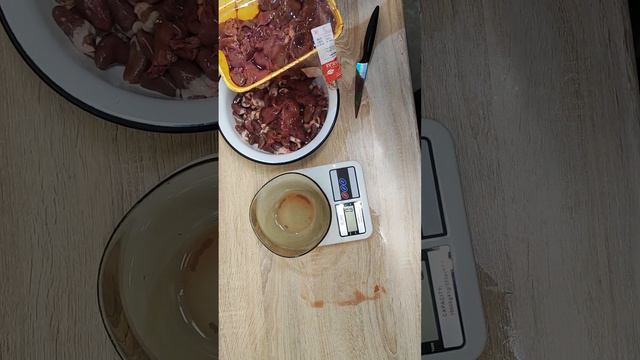 Обзор куриной продукции после разморозки (печень и сердце) смотреть онлайн