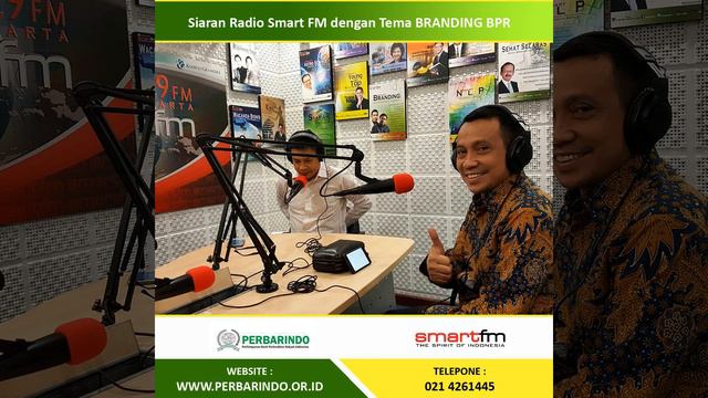 Bpk. Joko Suyanto, menjadi Narasumber di Radio Smart FM, Tema “ Branding BPR “ смотреть онлайн