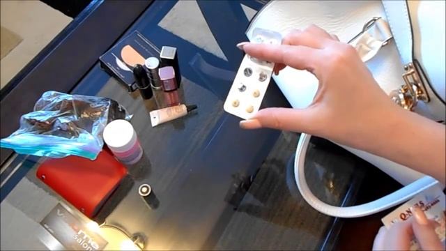 O БОЖЕ! А ЧТО У МЕНЯ В СУМКЕ? смотреть онлайн