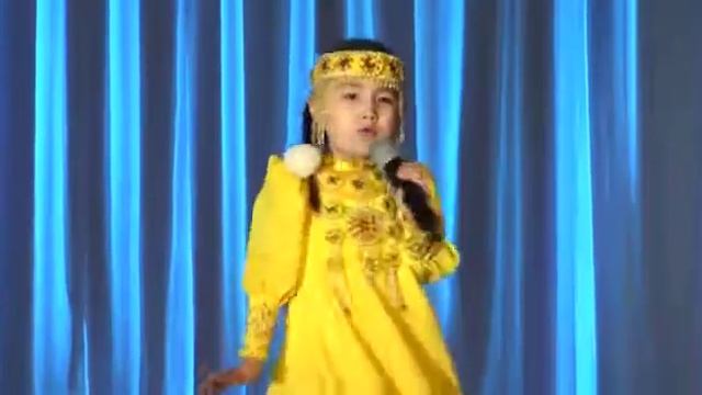 Бочкарева Кыыдаана, песня "Сааскы тыа5а", Н. Макарова тыл., мел. смотреть онлайн