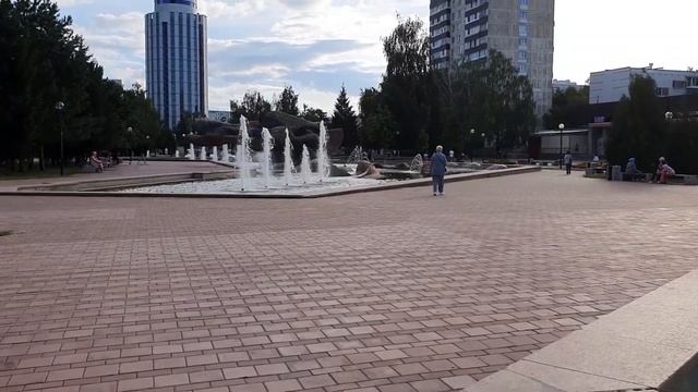 Город Набережные Челны - проездом. Что удалось посмотреть, то и покажу. # ЯрЧаллы смотреть онлайн