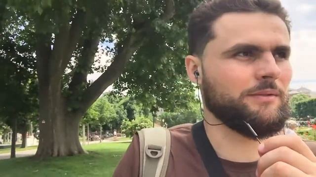 Почему в вене запах конины смотреть онлайн