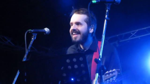Игорь Лазарев - Расскажи ("Эльфийский Новый год" в Гластонберри, 11.12.16) смотреть онлайн