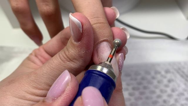 Коррекция ногтей на клиенте. Фрезы для маникюра смотреть онлайн