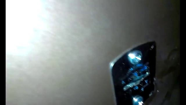 Как установить второй замок в металлическую дверь из профилированной трубы. смотреть онлайн