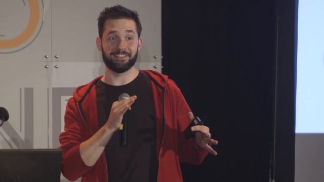 INBOUND 2015 I&E: Alexis Ohanian "Building a Community of Communities" смотреть онлайн
