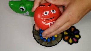m&m's/Blue and red m&M's, simple dimple with M&M's and shark ммдмс