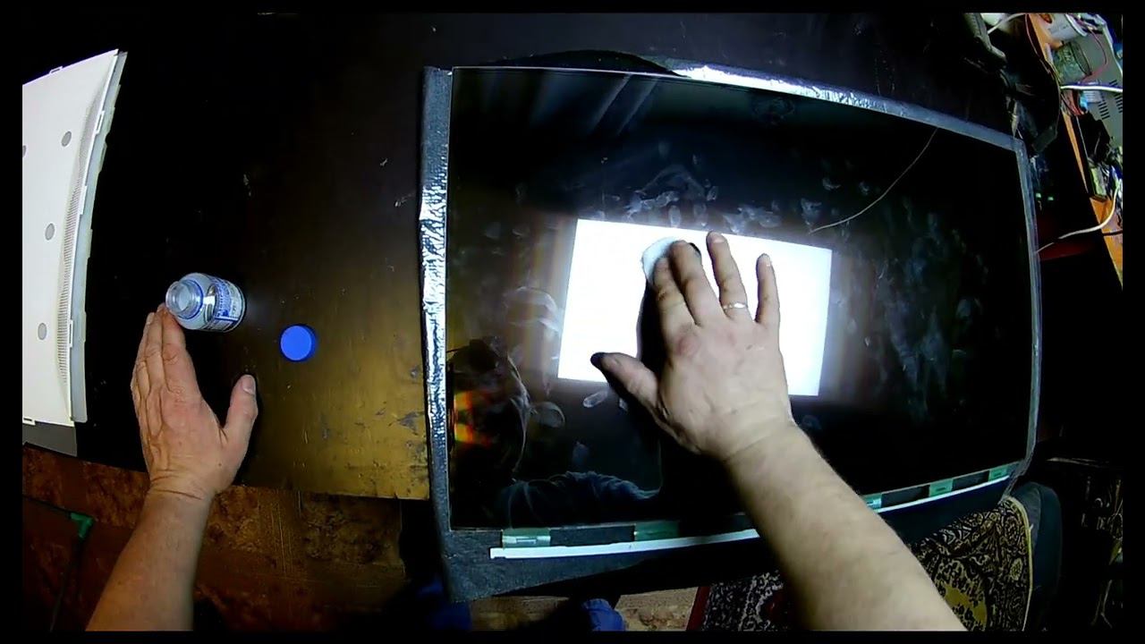 Купил ещё такой же телик на АВИТО. От чего полосы на матрице? смотреть онлайн