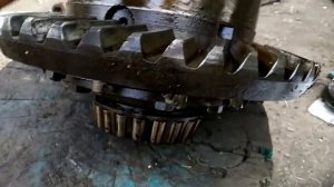 Ремонтируем редуктор переднего моста от трактора Т-150к /Moldova
