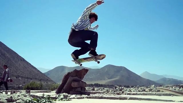 Anthology Clips - Ruinas del Valle смотреть онлайн
