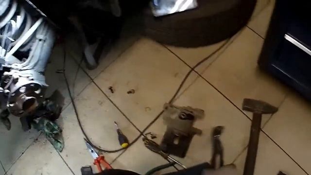 Audi A6 C5 переборка заднего суппорта. смотреть онлайн