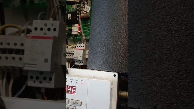 Вся правда о Стабилизатор Ресанта 10 КВт Реле контроля напряжения RBUZ. Защита бытовых приборов. смотреть онлайн