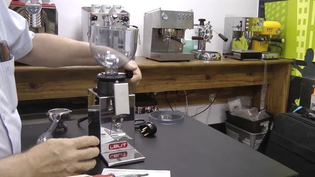 מטחנת קפה ללית LELIT PL043MMI