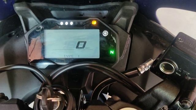 R15 v4 m monitor hidden features and specifications смотреть онлайн