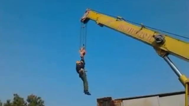 Луганские электрические сети mp4 смотреть онлайн