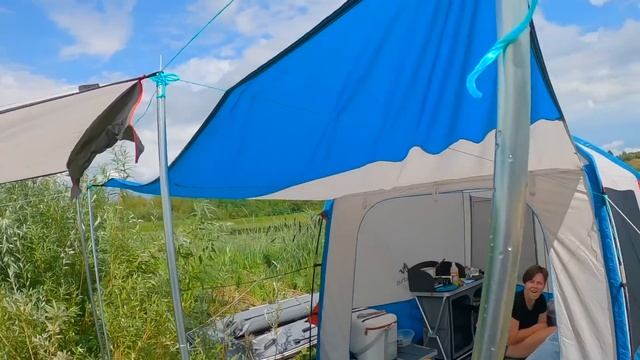 ОТДЫХ С ПАЛАТКАМИ НА ОСТРОВЕ / ДЕНЬ 3 смотреть онлайн