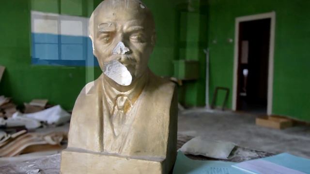 Руины империи. Фабрика закрылась, люди остались. Владимирская область смотреть онлайн