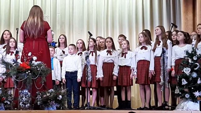 "В Вифлиємі цеї днини" дитячий хор "Кантилена" смотреть онлайн