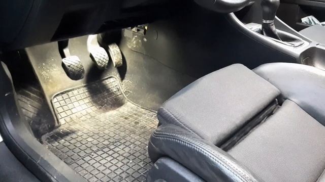 Wymiana oświetlenia wnętrza na LED Audi A4 B6/B7 1.8T BFB / Interior lighting replacement смотреть онлайн