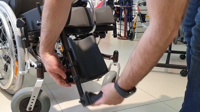 Кресло-коляска Ortonica Deluxe 570 смотреть онлайн