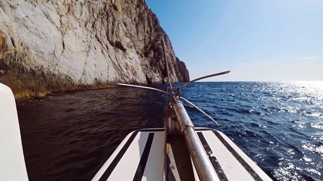 БАЛАКЛАВА. НАШ ПЕРВЫЙ РАЗ! МОРСКАЯ ПРОГУЛКА НА КАТЕРЕ. ЦЕНЫ. смотреть онлайн