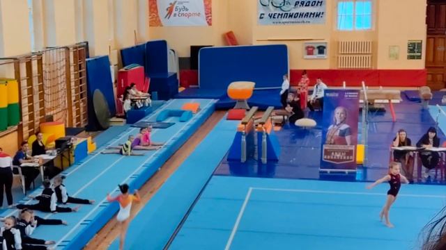 Влада Ершова | Опортный прыжок | 1 юношеский разряд (Соревнования #3) смотреть онлайн