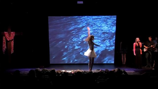 Something in the Water by Carrie Underwood Easter Performance смотреть онлайн