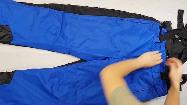 SKISPORT PANTS Vest Лыжние спортивные комбинезоны штаны 17 мешков 15,15 кг 5,30€ за кг смотреть онлайн