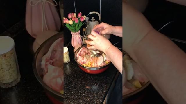 Курица с картошкой в духовке