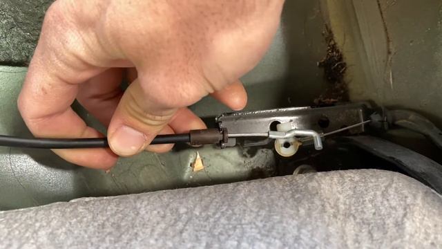 How To Remove The Back Seats on a 2011 (4th Gen) Subaru Outback смотреть онлайн