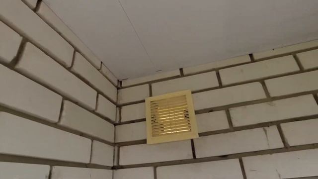 Восстановление летнего душа и туалета после бомбежки смотреть онлайн
