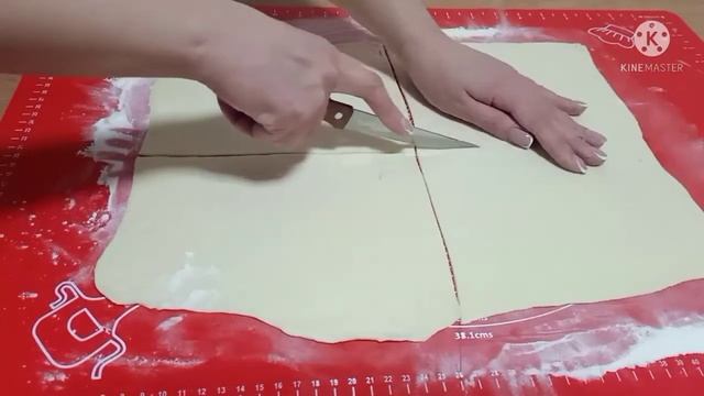 Лодочки из слоёного теста с курицей сыром и картофелем. смотреть онлайн