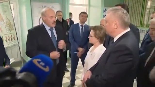 Рабочая поездка в Гомельскую область посещение Буда Кошелевской центральной районной больницы смотреть онлайн