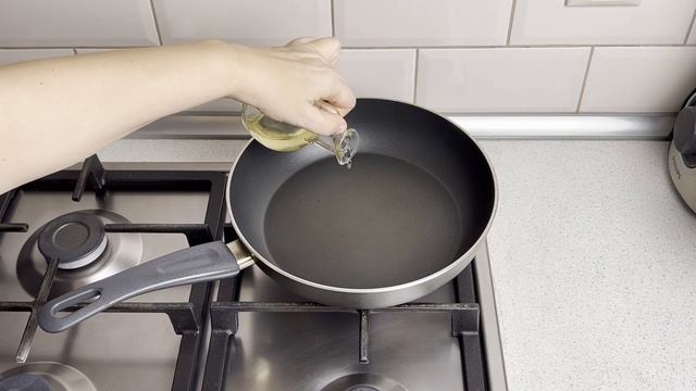 КАК ПРИГОТОВИТЬ ОЛАДЬИ ШКОЛЬНЫЕ ПО ГОСТ? На дрожжах, пышные, вкусные смотреть онлайн