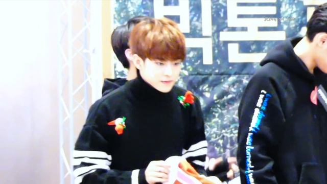 161211 VICTON 빅톤 수빈 직캠-편집본 @수원 팬싸인회 смотреть онлайн