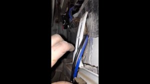 Как снять ручку с двери Ниссан Кашкай 2013год