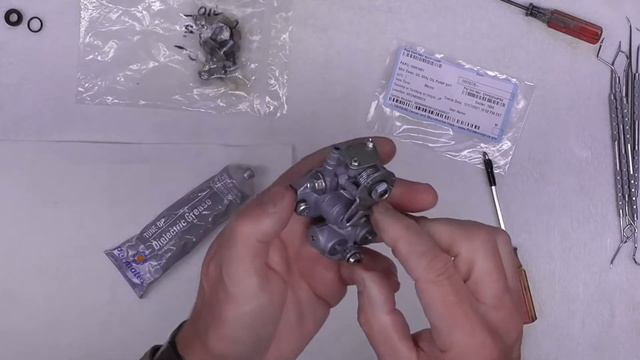 Suzuki TS50, Oil Pump Installation --- Video #341 смотреть онлайн