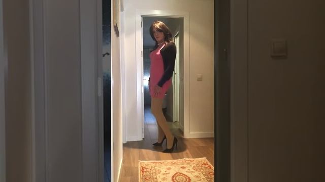 That little pink dress shows more than it should ... смотреть онлайн