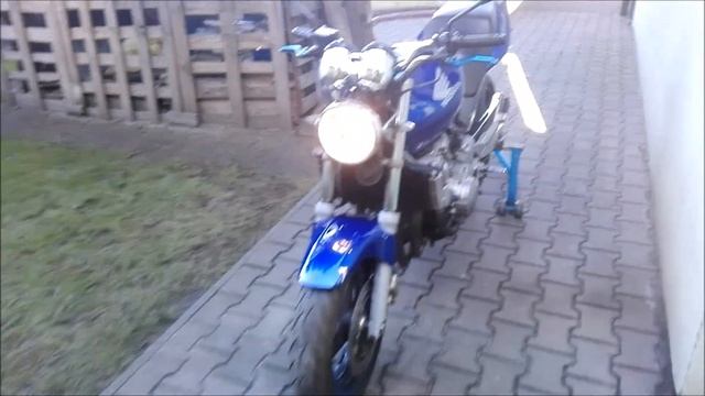 Honda Hornet 600 PC34 Cold start смотреть онлайн