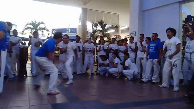 Nivelación corda verde cristian jumanji Capoeira c смотреть онлайн