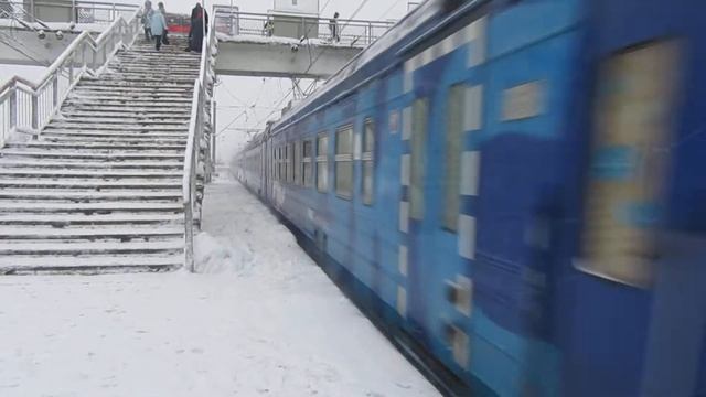 Электропоезд ЭД4М-0401 РЭКС станция Кубинка-1 4.02.2018 смотреть онлайн