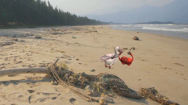 Crab vs Pelican in Real Life | Real Beast Fight [S1E7] | SPORE смотреть онлайн