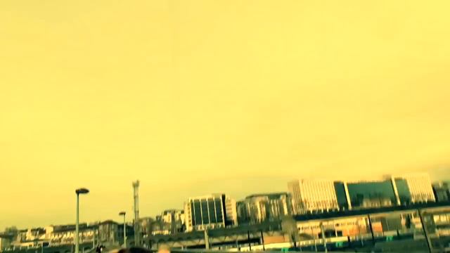 Andrei Samsonov & Laska Omnia - In Your Hands (feat. Marina Celesta) смотреть онлайн