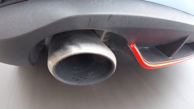 Hyundai i30 N Performance 2.0 T-GDI 275 KM / exhaust sound and driving modes presentation смотреть онлайн