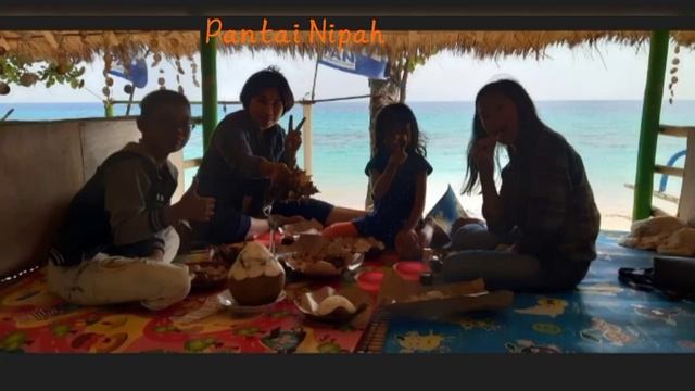 WOW❗Murah sekalee! Kel 3G Manihuruk makan ikan bakar komplit di Pantai Nipah Lombok #pantai #lombok смотреть онлайн