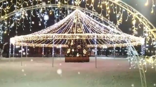 Новогодняя сказка в городском парке Южно-Сахалинска смотреть онлайн